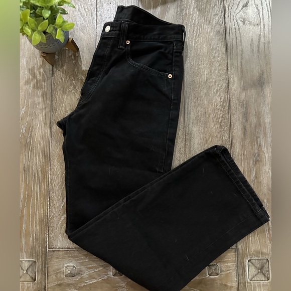 Levi’s 501 Jeans - Picture 2 of 9